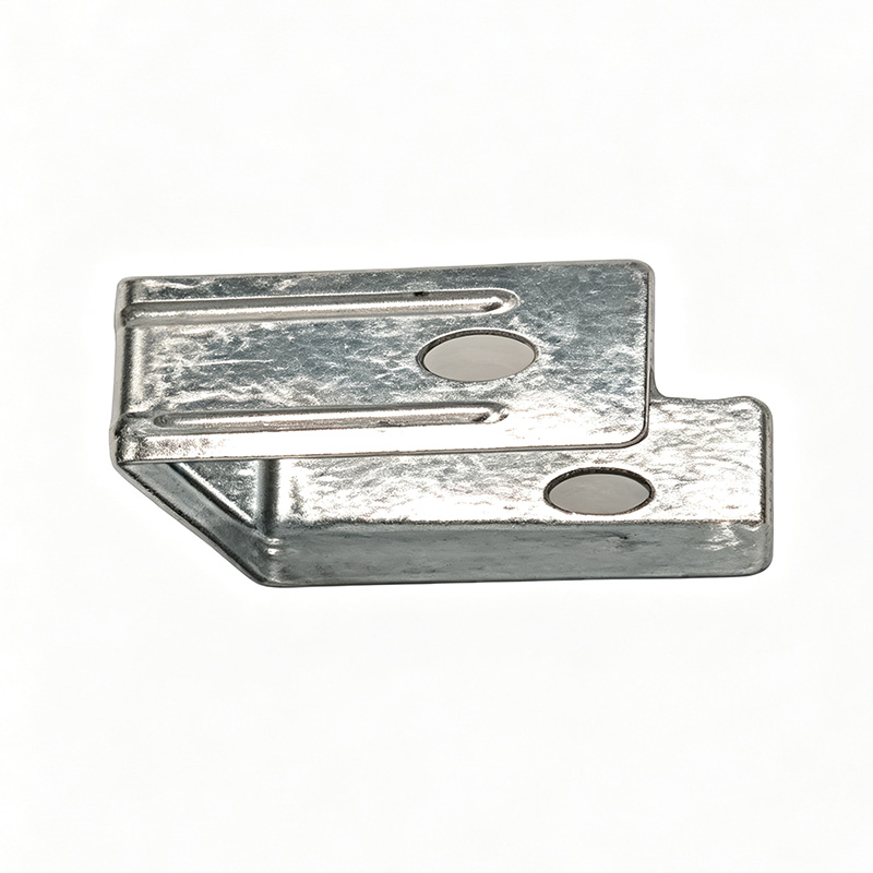 38 Main Channel Hanger Feature 4