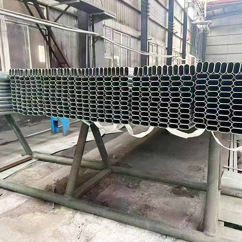 Galvanized-Round-Pipe02