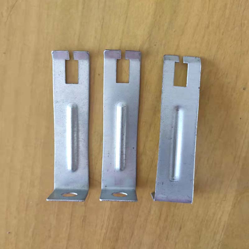 Wire Hanger Adjust Rod Feature 3