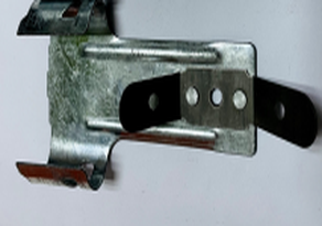 CD Adjustable hanger