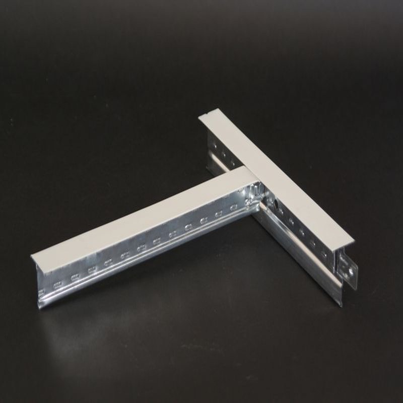 Flat T Grid runner joint connection